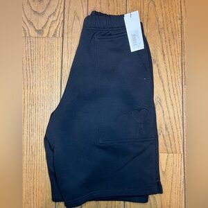 Ami Alexandre Mattiussi Black Heavy Cotton Mens Size Small Heart Sweatshort NWT